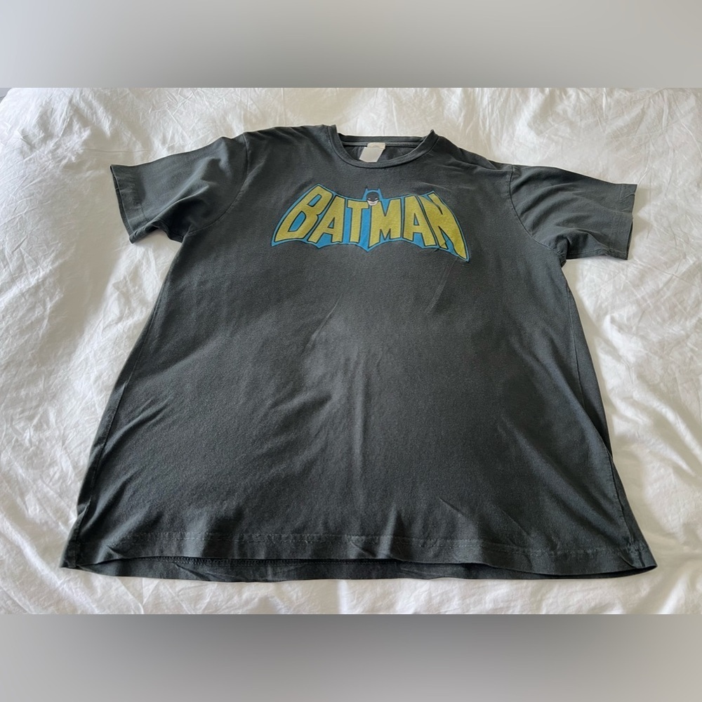 DC Comics | Men’s XL | Batman Vintage Logo 2007 Gray T-Shirt